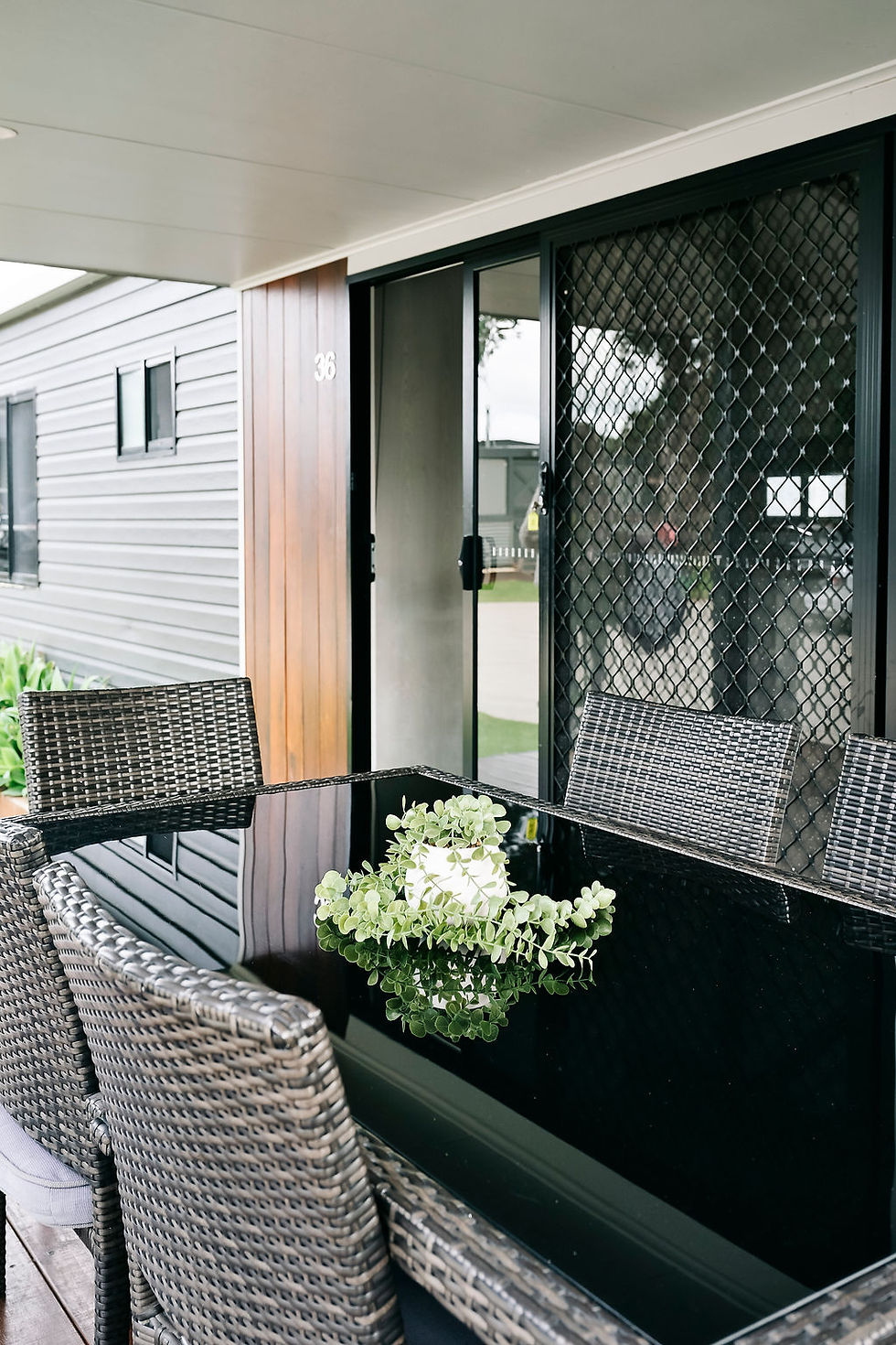 3 Bed Family Cabin entertaining area