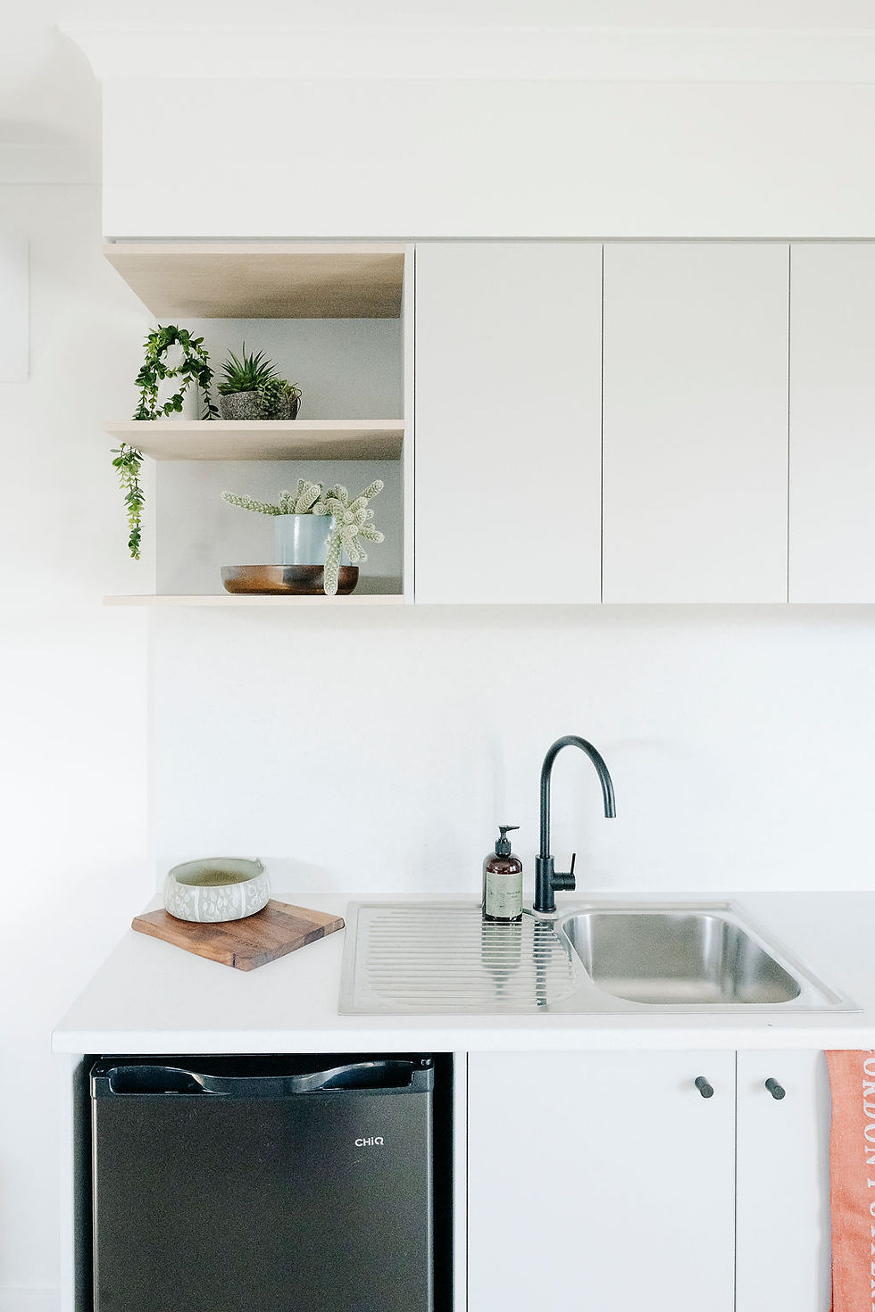 Studio Cabin Kitchen