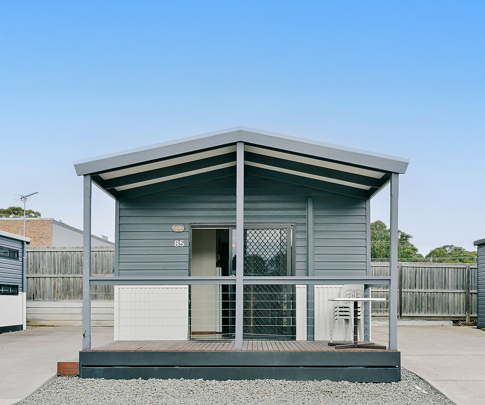 Nicholson-River-Holiday-Park-1st-May-2025-Cabin-3-Sarah-Matler-Photography-5_extended sky.