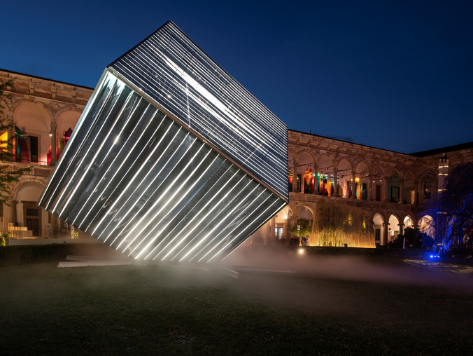 Momentum – Khoảnh khắc được đông cứng trong ánh sáng