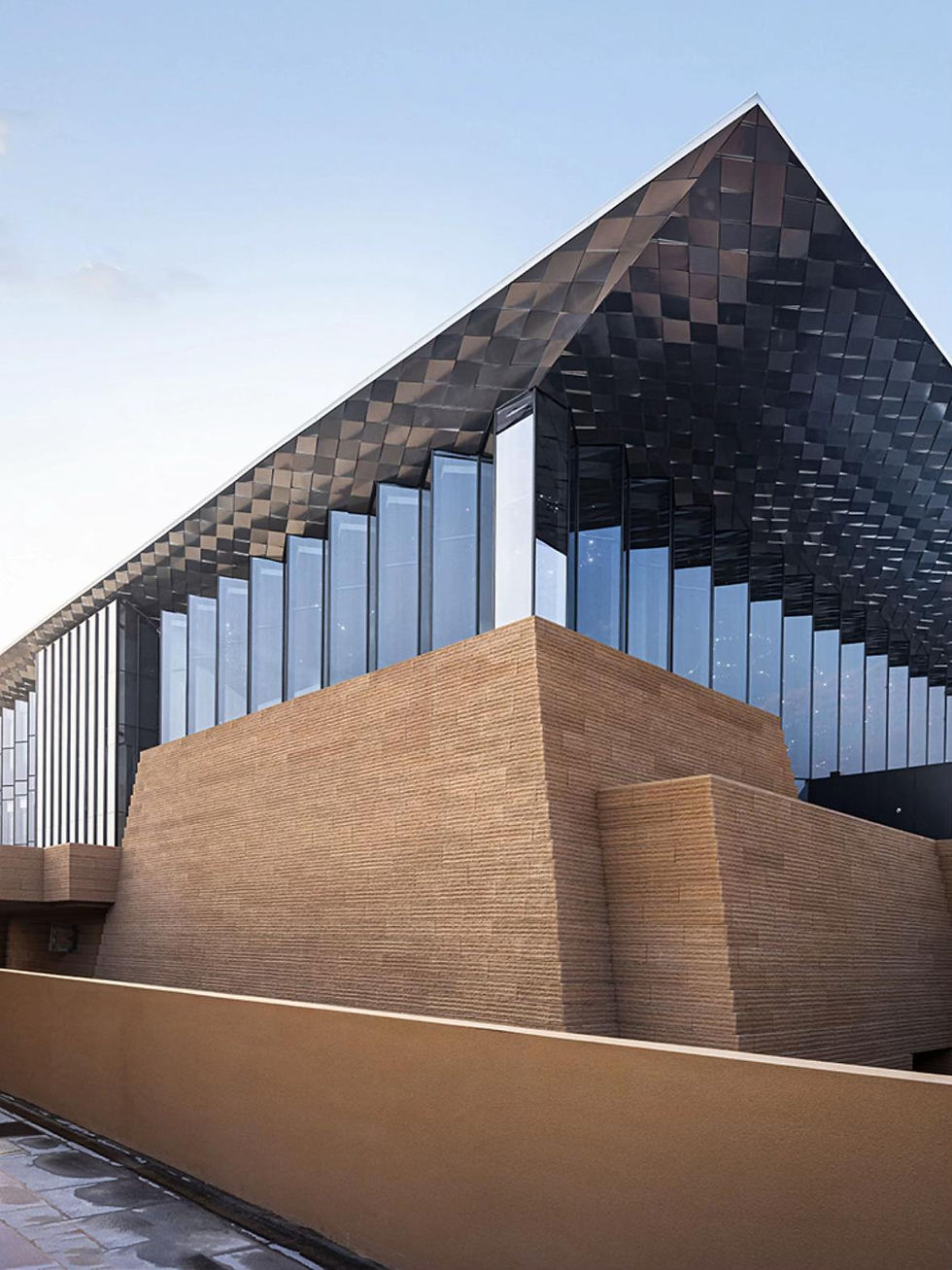 KIẾN TRÚC LÀ CUỘC ĐỐI THOẠI GIỮA DI SẢN NGÀN NĂM VÀ NHỊP THỞ ĐƯƠNG ĐẠI