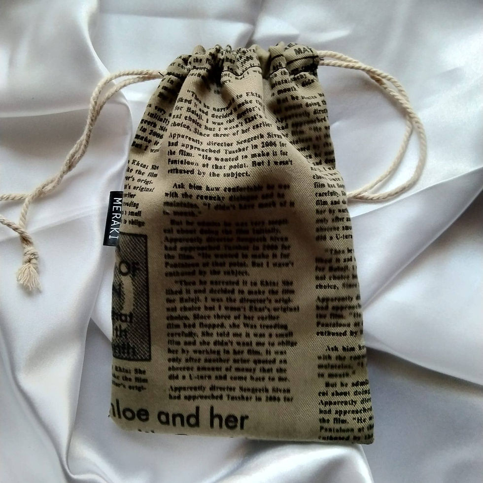Thumbnail: Small Vintage Pouch