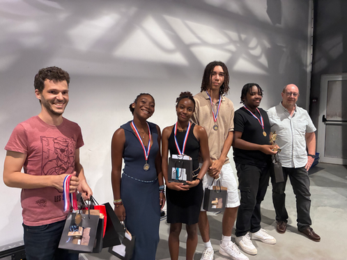 PRIX COUP DE COEUR DU GRAND JURY : TEENTEAMS !