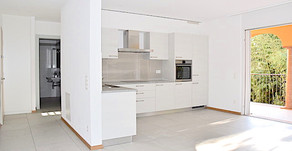 LOSONE - NUOVO 3.5 locali con Terrazza / NEUE 3.5 Zimmer Wohnung mit Terrasse