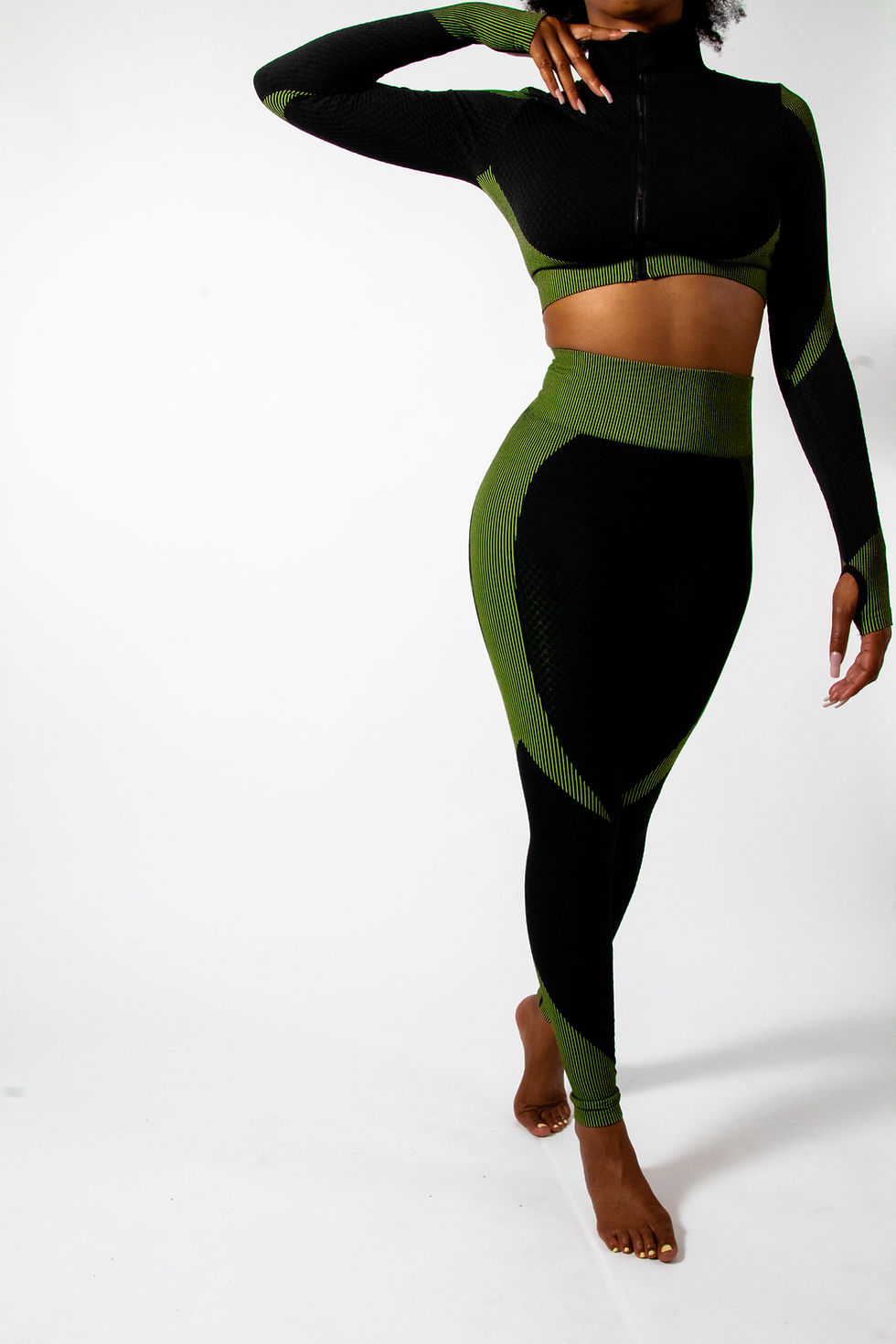 Thumbnail: Lingerie Lashes® | "She Go Hard" 2pcs Long sleeve Active Set