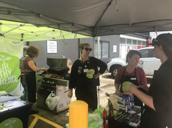 47320889_715643162140111_553858044956088