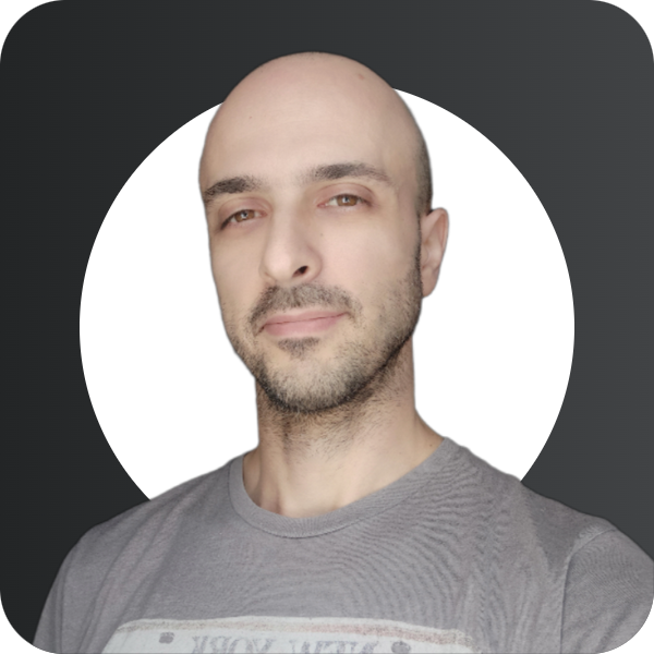alex maniotis