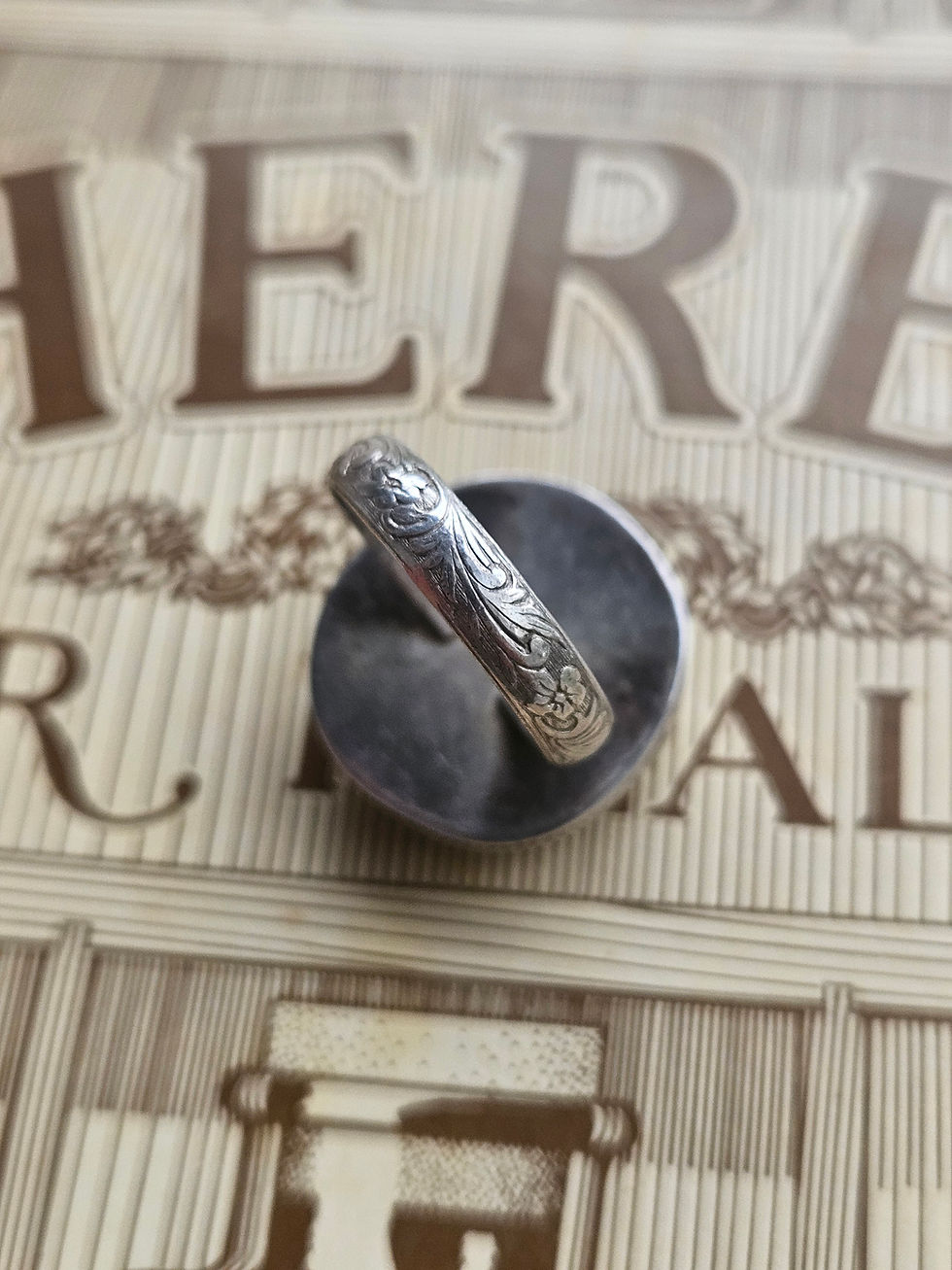 Thumbnail: Vintage Sterling & White Quartz Ring - 7.25