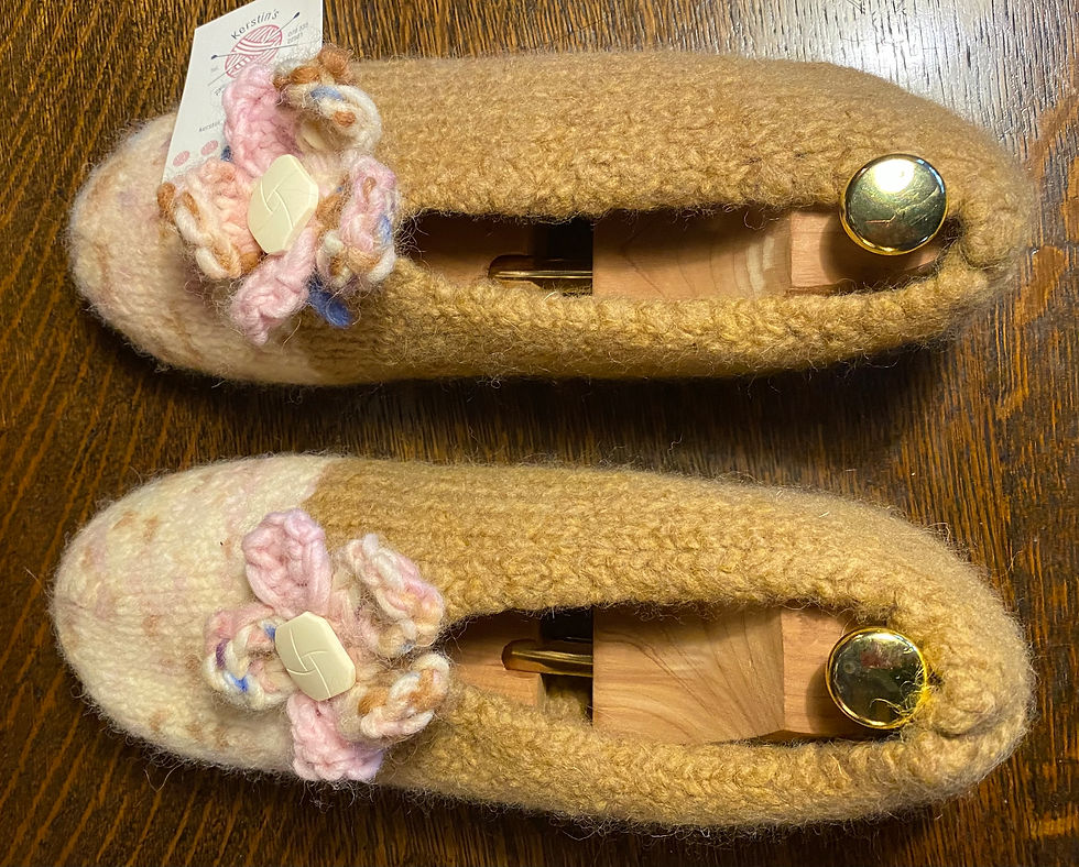 Thumbnail: Beautiful knit felted house slippers, Size 7