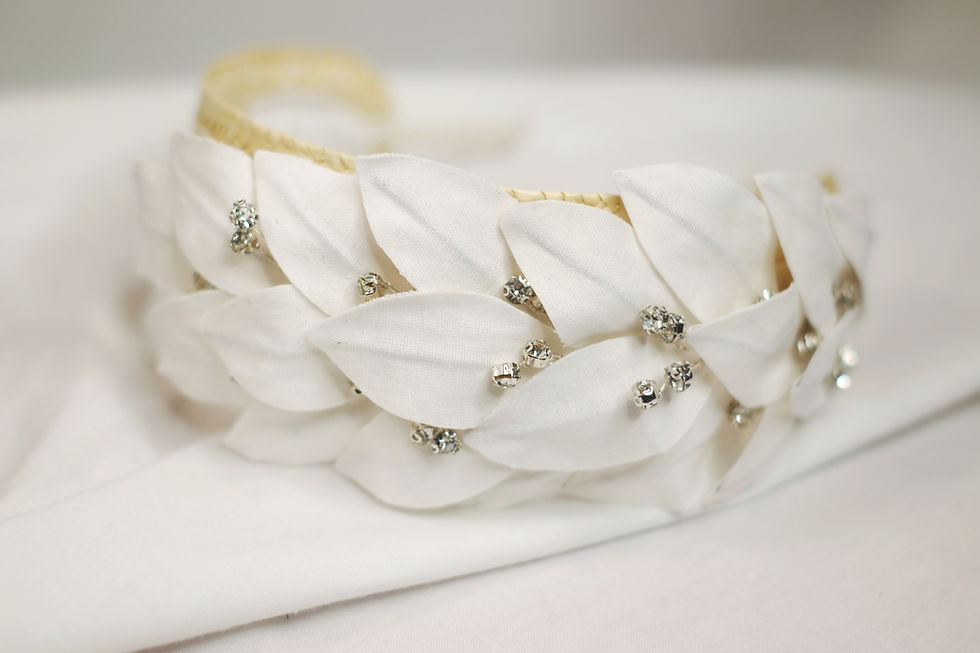Miniatura: Diadema paja hojas de tela y brillitos