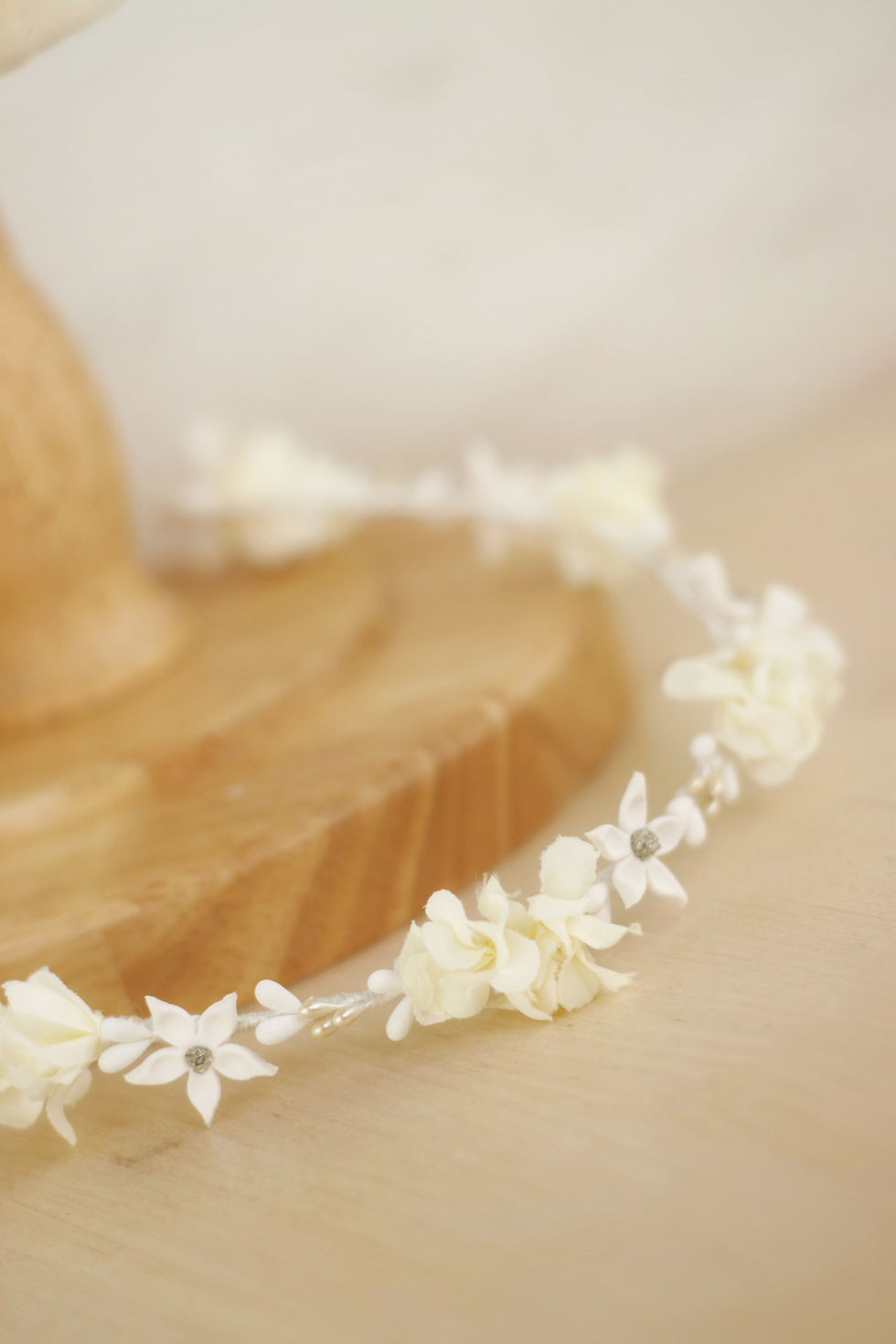 Miniatura: Diadema princesa blanca