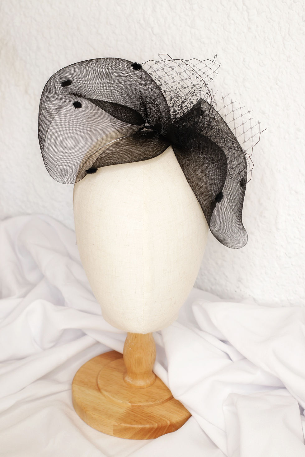 Miniatura: Tocado crin negro plumeti