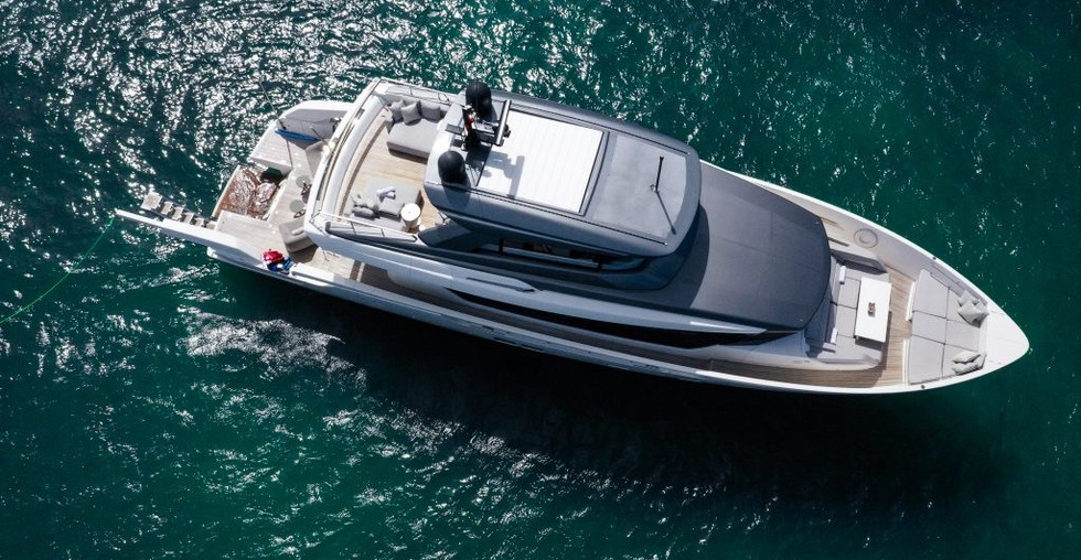 San Lorenzo SX 76' available to charter in Miami, Miami Luxury Yachts