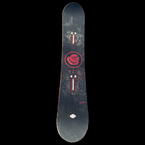 http www.tactics.com jones-snowboards carbon-flagship-snowboard Men's Carbon Flagship Snowboard 2020