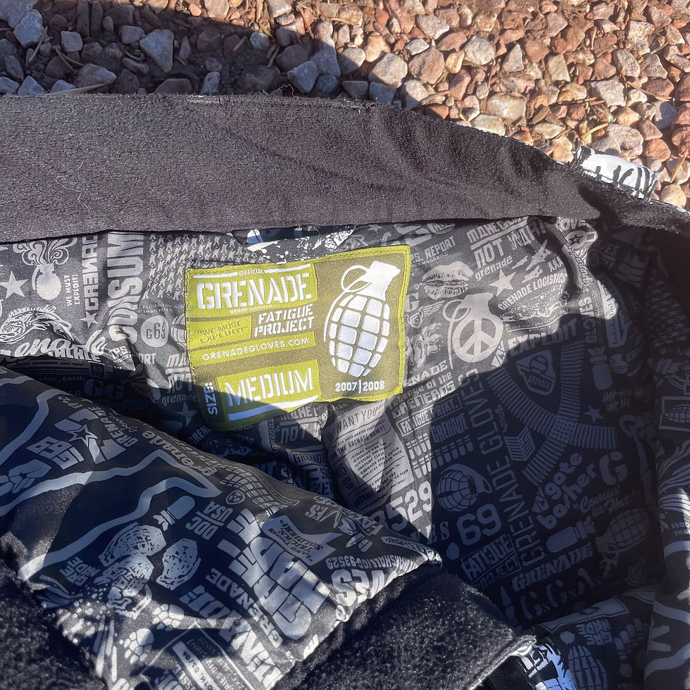 Thumbnail: 07-08 Grenade Gloves fatigue project snowboard pants size M MISFITS 