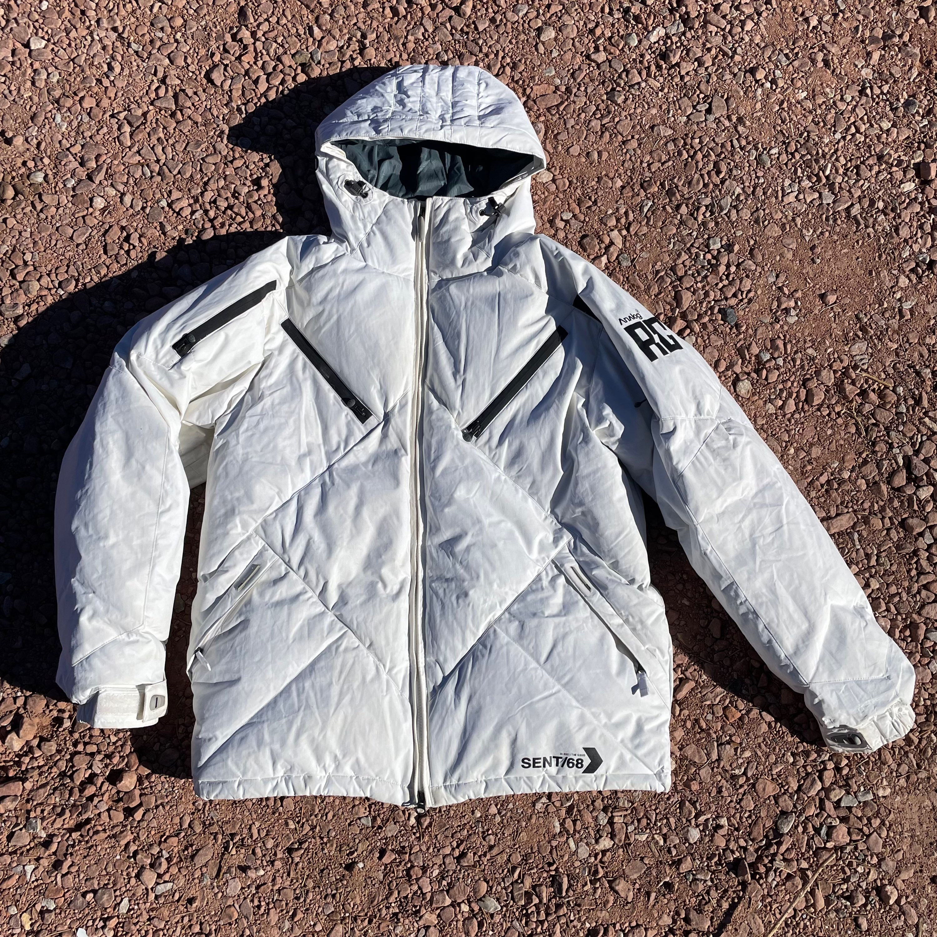 Analog puffer jacket size L