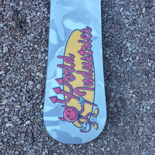 Y2K World Industries “Flamebo” snowboard size 150cm | Thrift Boards