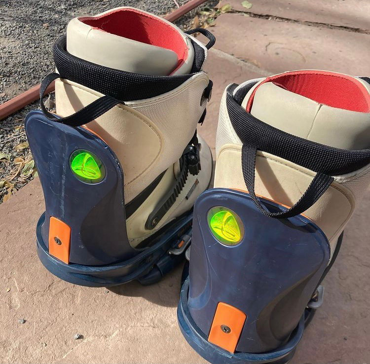 Thumbnail: 00s Burton step-in boot/binding 9.5