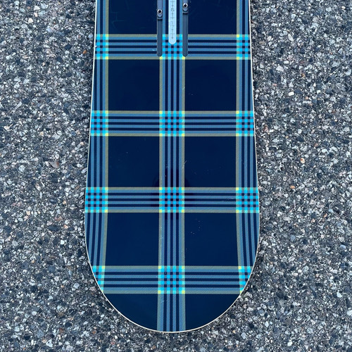 03-04 Jeenyus Tara Dakides pro model 149cm | Thrift Boards 03-04 Jeenyus Tara Dakides pro model 149cm | Thrift Boards
