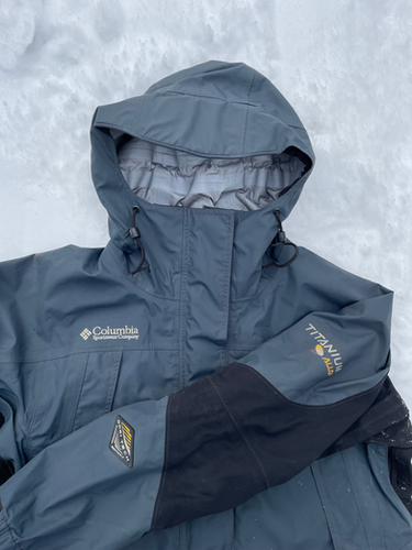 Columbia Titanium スノーボードウェア ￥35000→25000 コロンビア TITANIUMスノボウェア