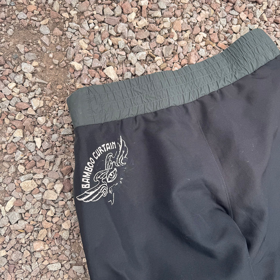 Thumbnail: 90s Bamboo Curtains snowboard pants size XXL (39x32)