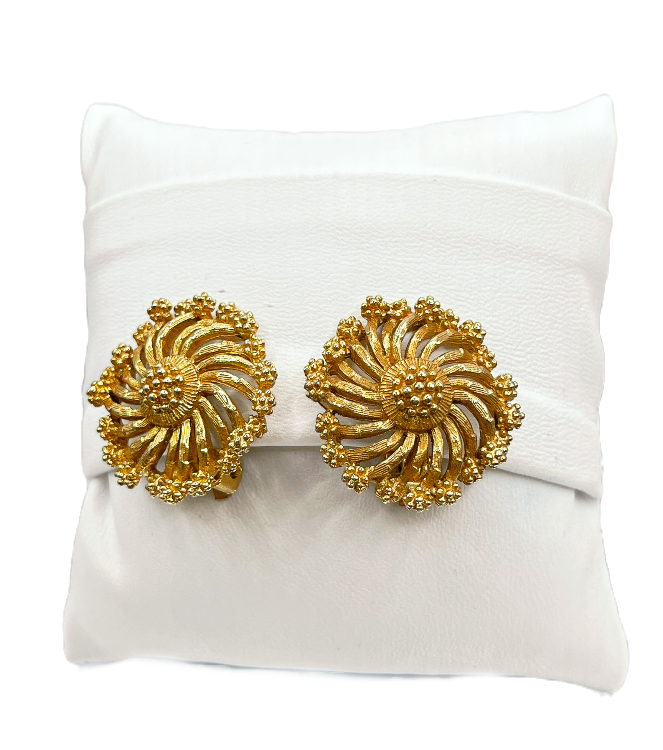 Vintage Lisner Antique Gold Flower Stud Clip On Earrings