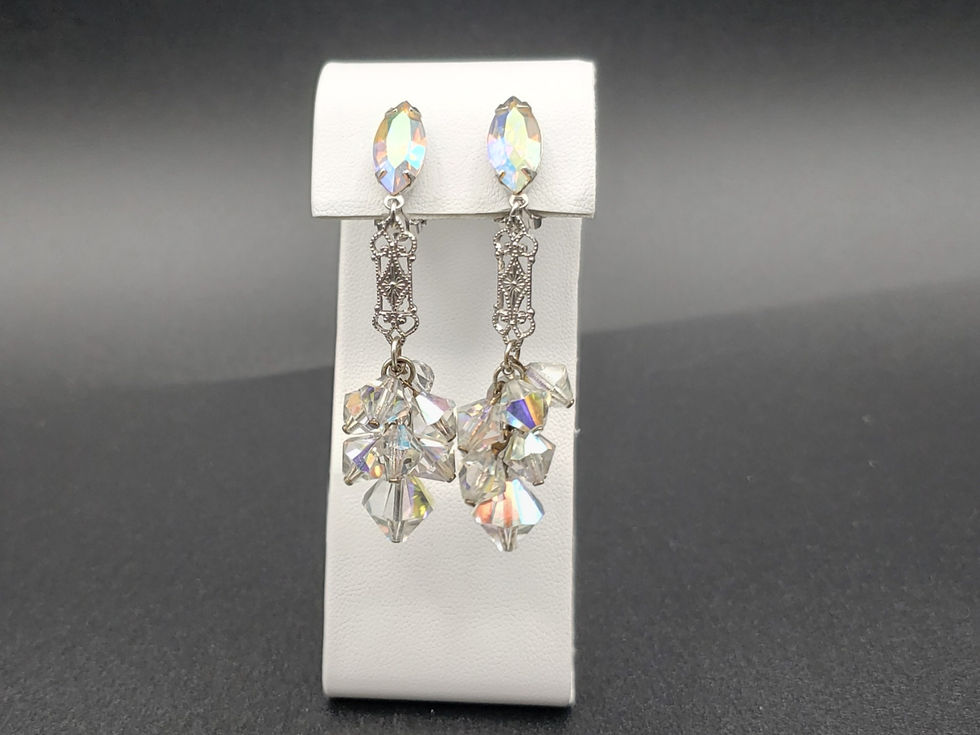 Thumbnail: Vintage Borealis Crystal Cluster Necklace and Earrings Set