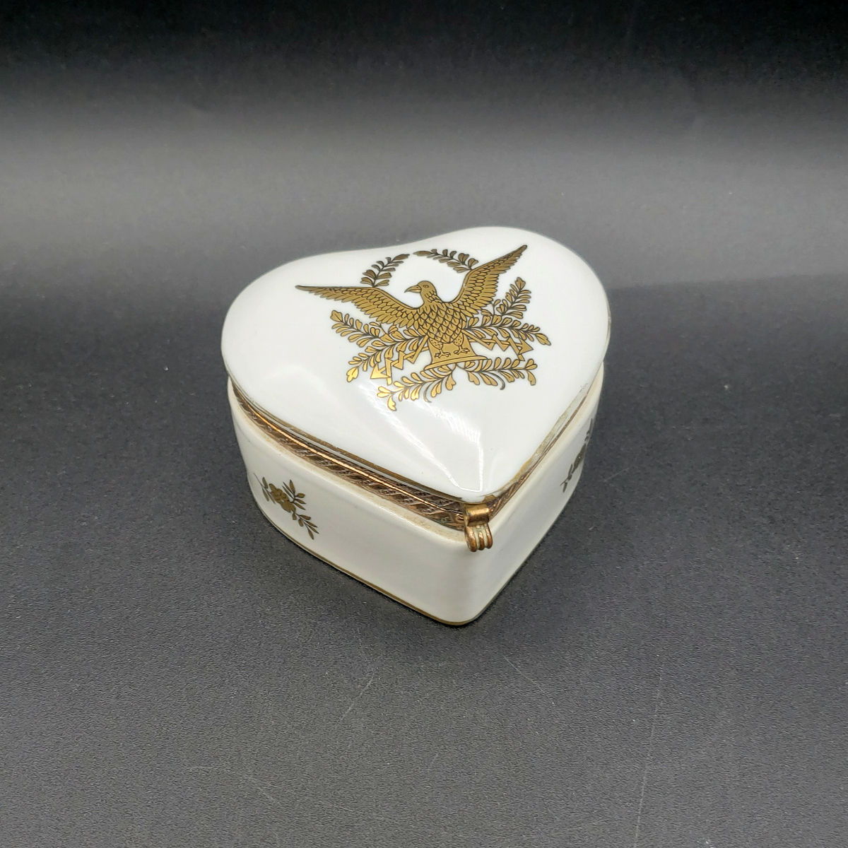 Vintage Mid Centruy Ardalt Heart Porcelain Trinket Box