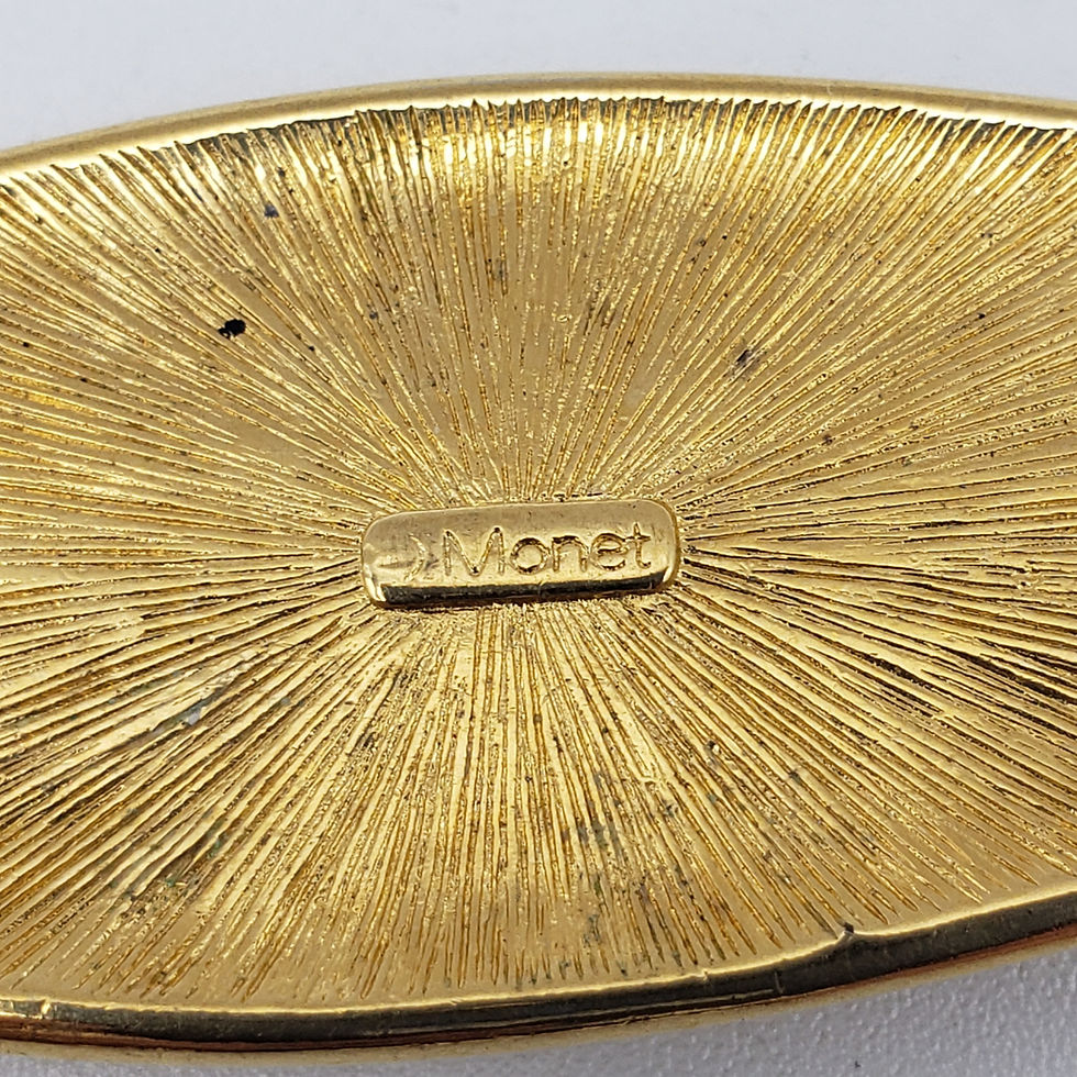 Thumbnail: Vintage Signed Monet Gold Tone Royal Blue Cabachon Marquise Brooch Pin
