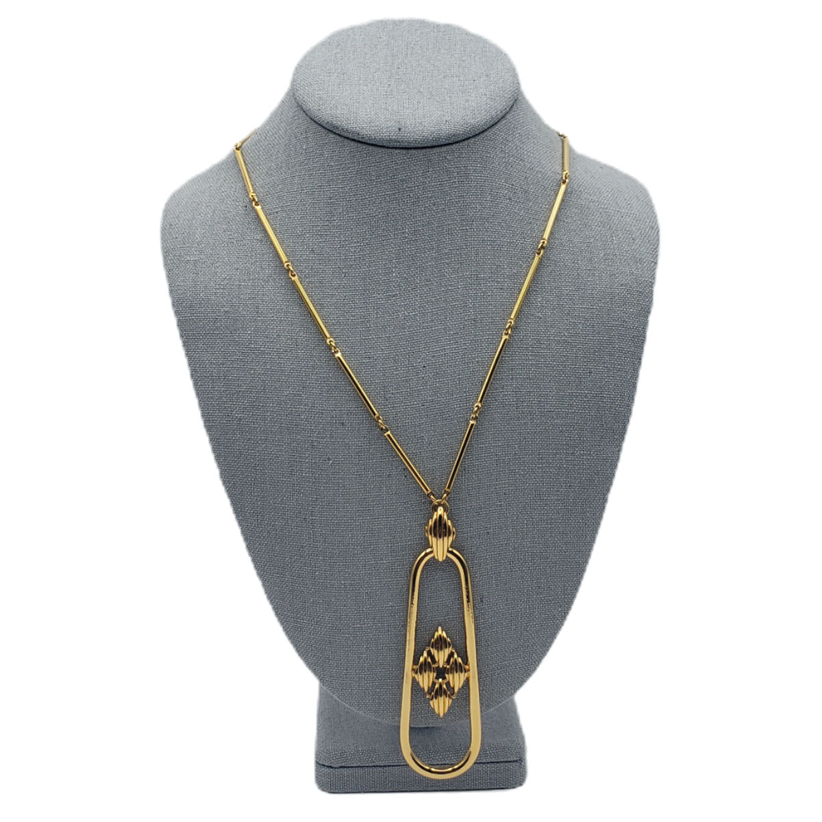 Vintage Monet Pendant Necklace