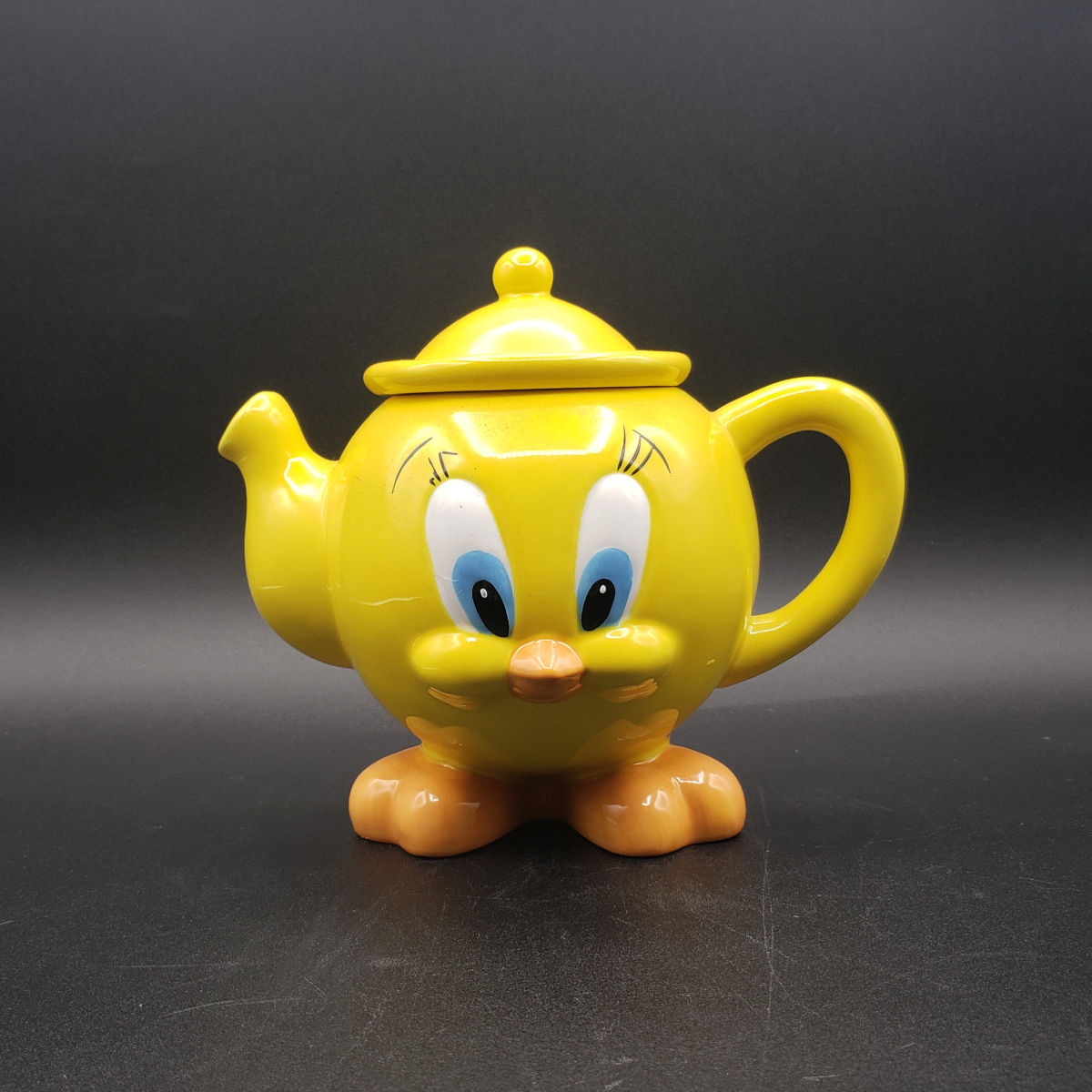 Vintage 2000 Warner Bros Looney Tunes Tweety Bird Ceramic Face Teapot