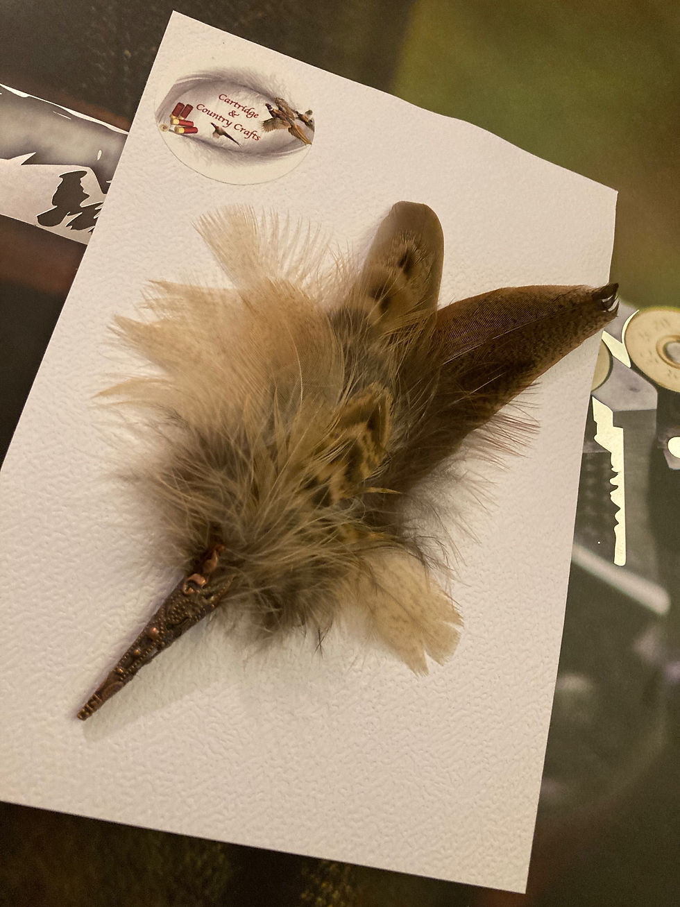 Thumbnail: Small Hat Feathers of Large Lapel Pin