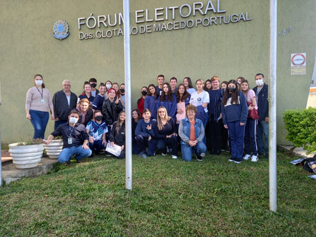 Segundo dia de treinamento de mesários: Projeto Eleitor do Futuro