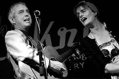 Murston Bapchild and The Braxton Hicks, great harmonies, fabulous fun, ideal for weddings.