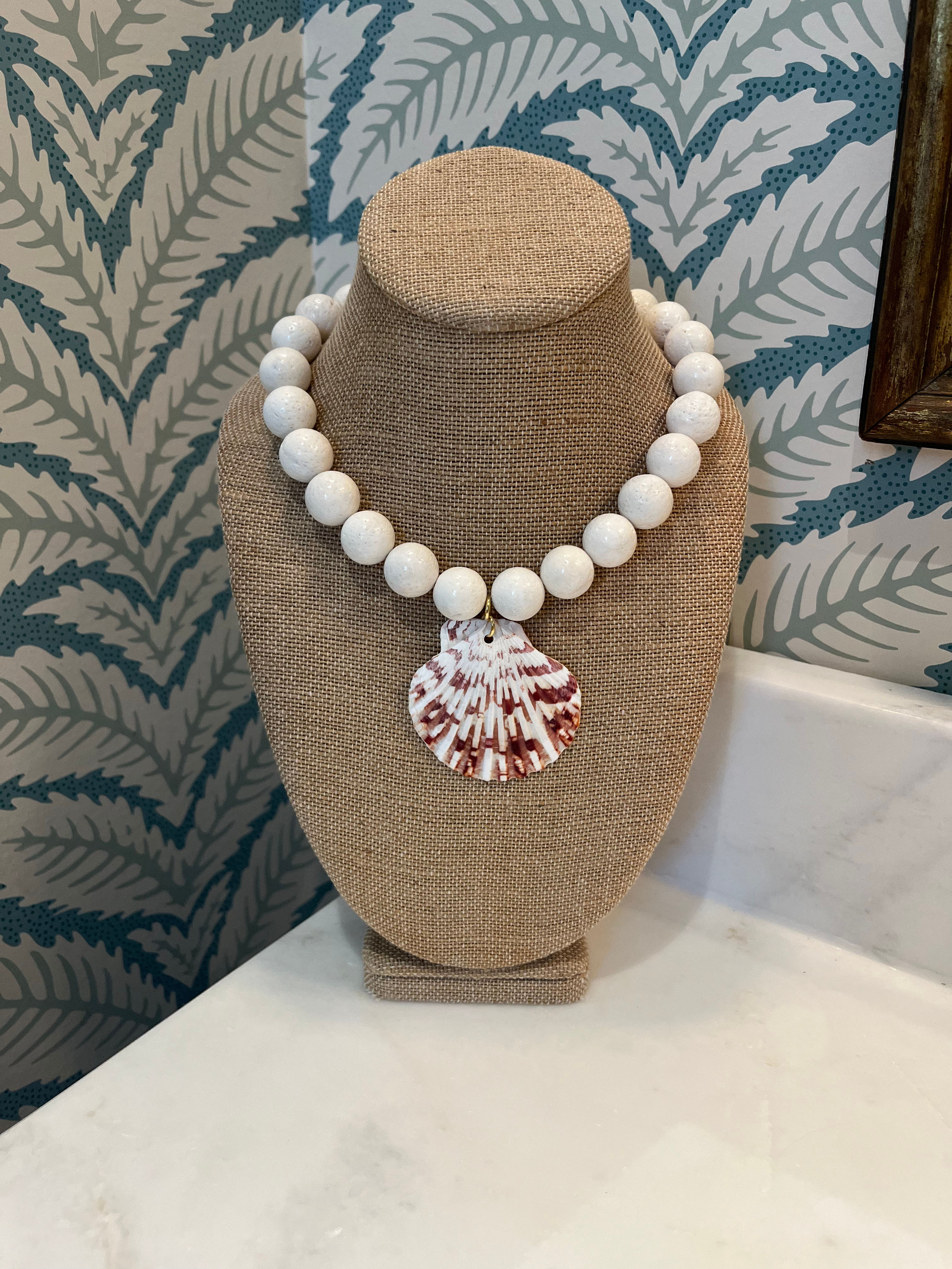 Spring Coral Shell Necklace 