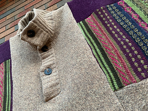 Poncho 210d.jpeg