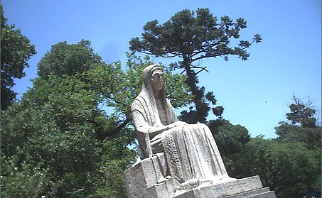 parqueestatua12yc.jpg