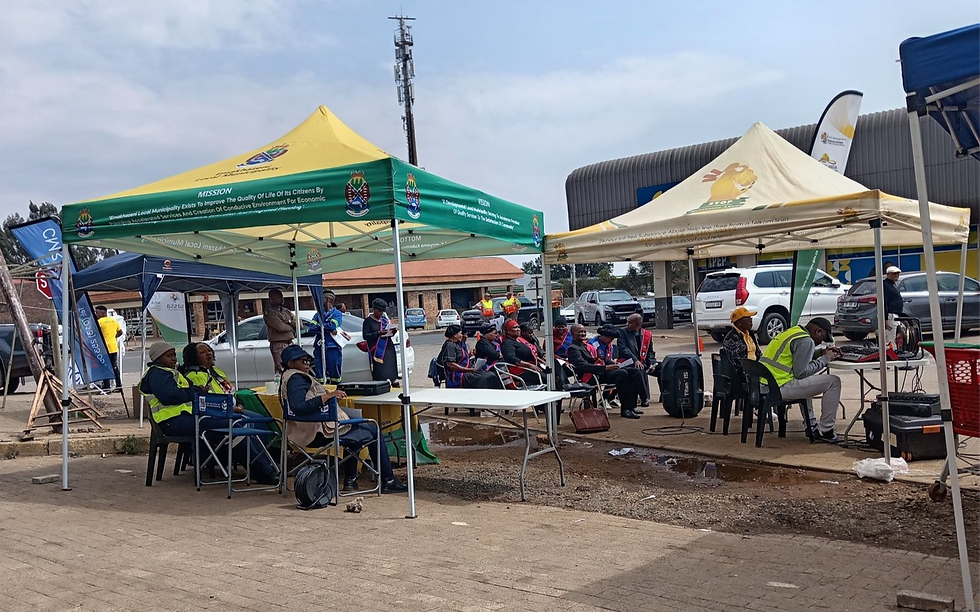 Emakhazeni Local Municipality's information desk stall, staffed by the Transversal Officer and Youth Coordinator, provides community support, resources, and youth opportunities, including student registration fees and more.
