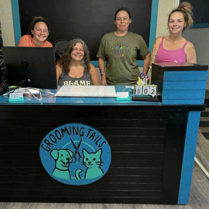 Understanding the Importance of Grooming Tails for Your Pet