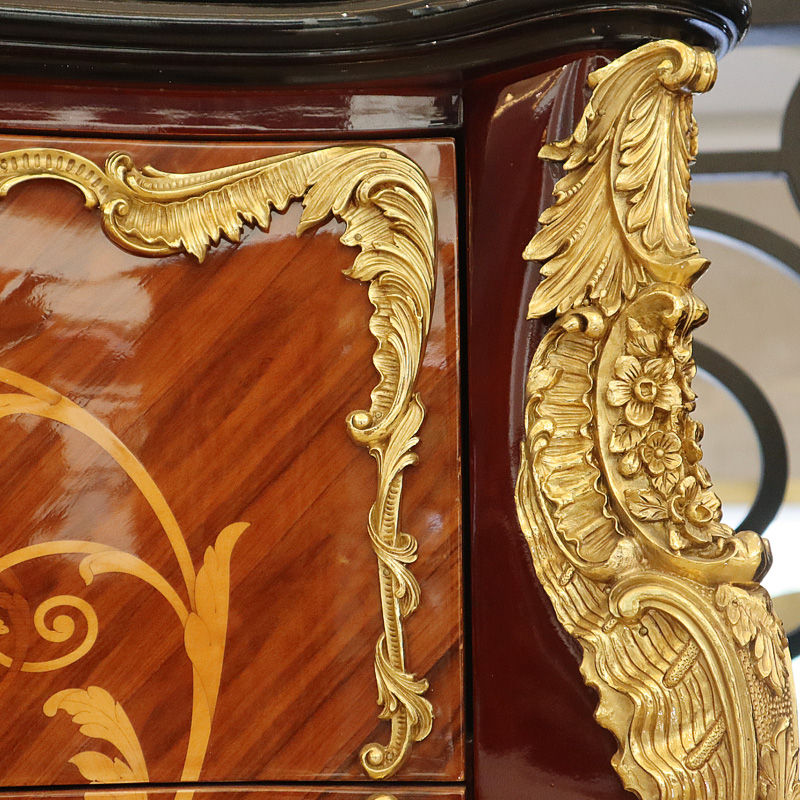 Thumbnail: CARNELIAN-CHEST