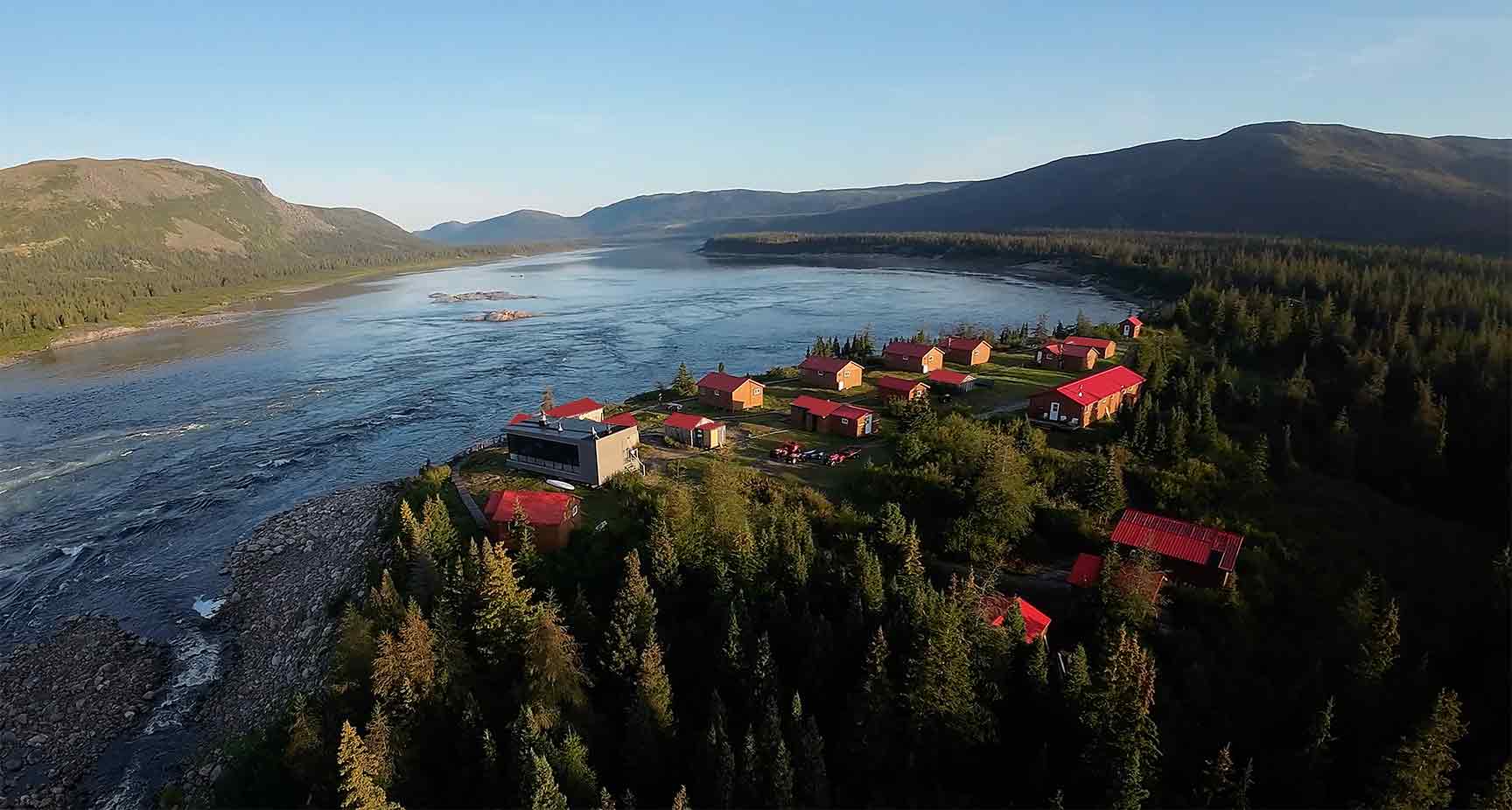 Helen Falls Cabins – Les Aventures Ungava - Helen Falls Lodge