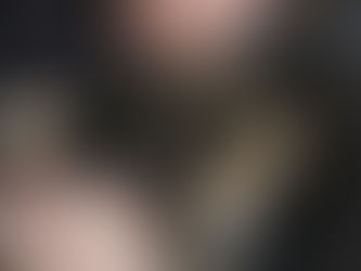 Meet the Residents: PIPER — The Elusive Queen of Side-Eyes, Shredded Arms & Emotional Chaos. The blog.