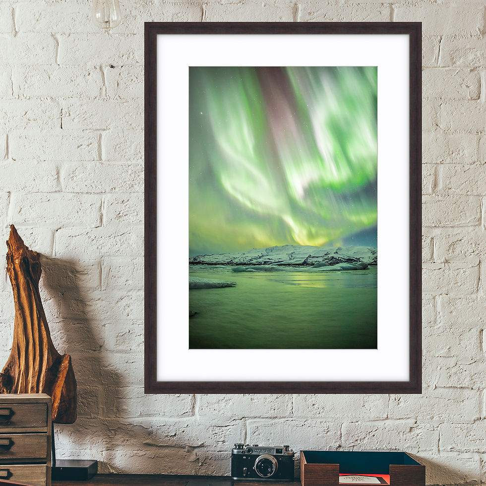 Thumbnail: Iceland Dancing Northern Lights