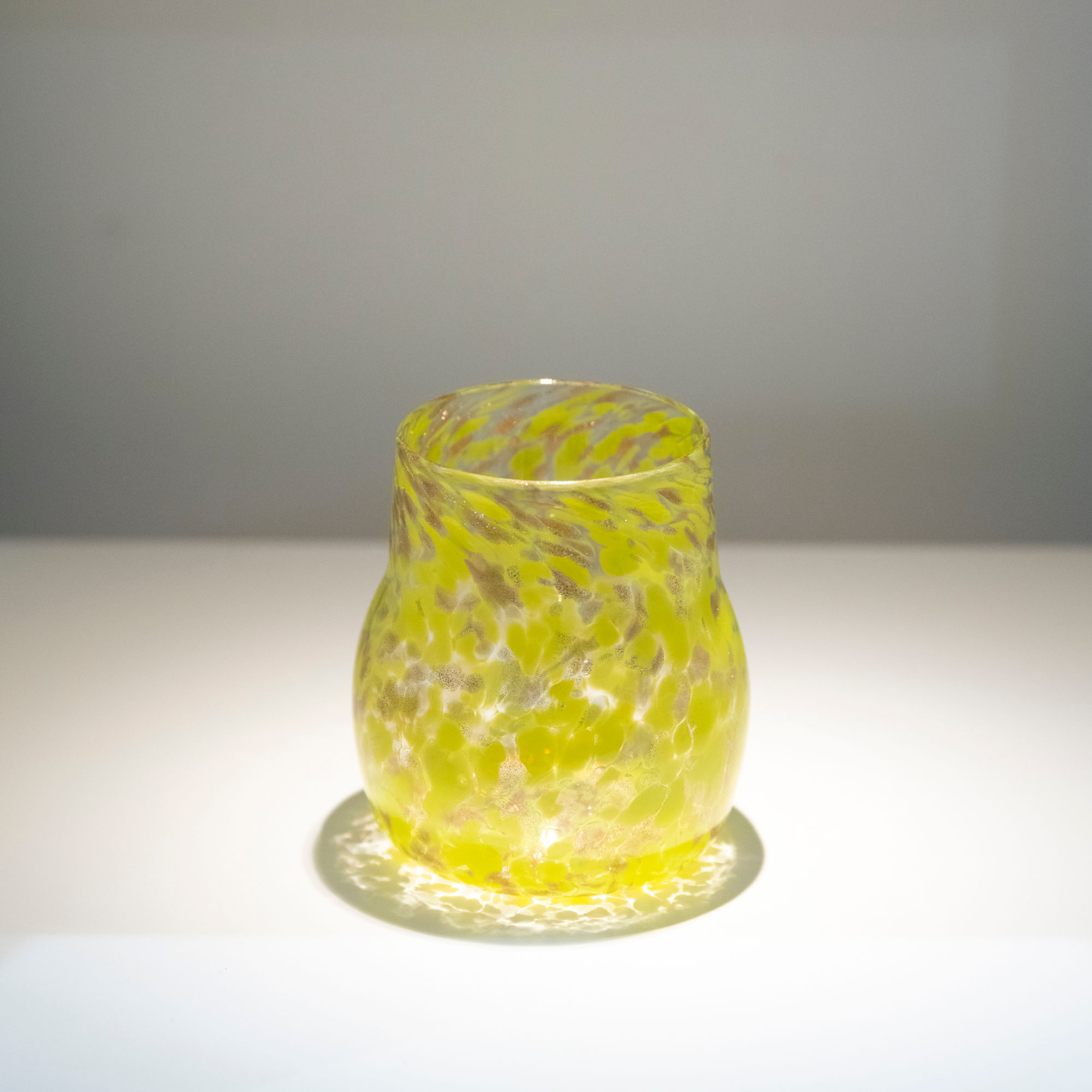 FascApple Glass Chartreuse + Gold Sparkle Cups
