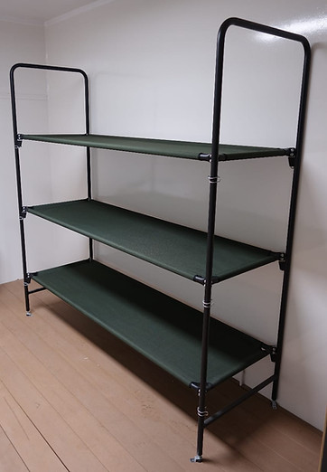 Bunk bed for shelters