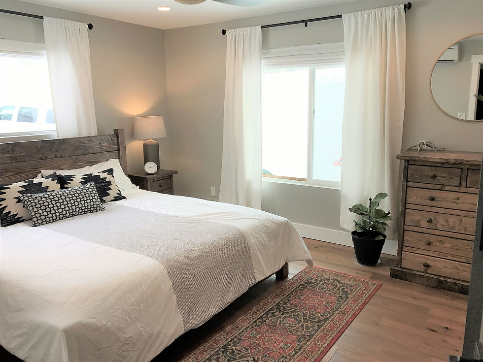 Main floor master with king bed