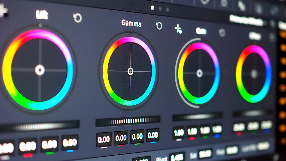 Color_Grading_Adjusting_Wheel_On_Monitor_In_Film_Movie_Post_Production_Process_edited.jpg