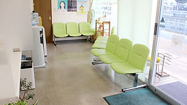 ホテイ薬局山代店の店内