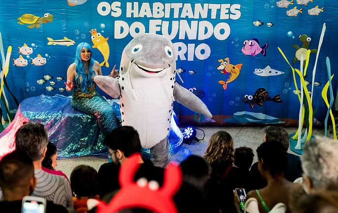 Os habitantes do fundo do rio_ foto Flavia Canavarro.jpg