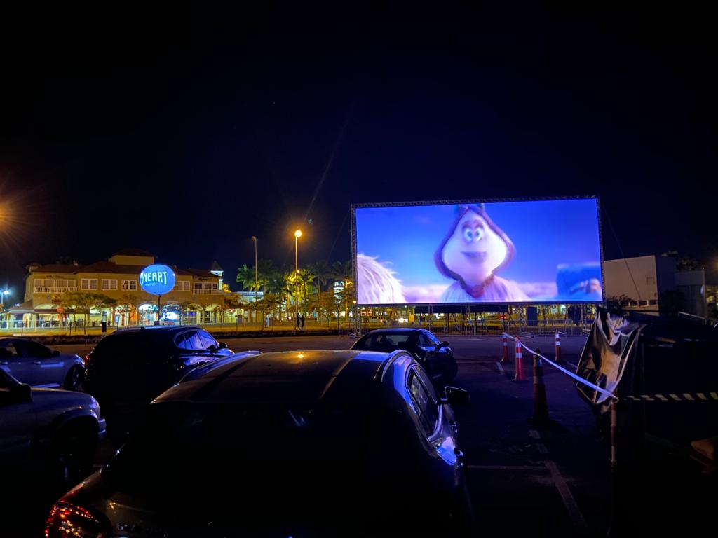 Cinear Drive in